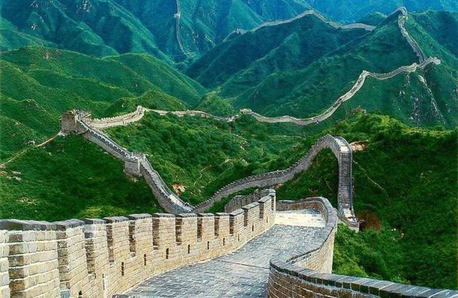 Tại sao độ khó của việc xây dựng Kim tự tháp và Vạn Lý Trường Thành không thể so sánh được?