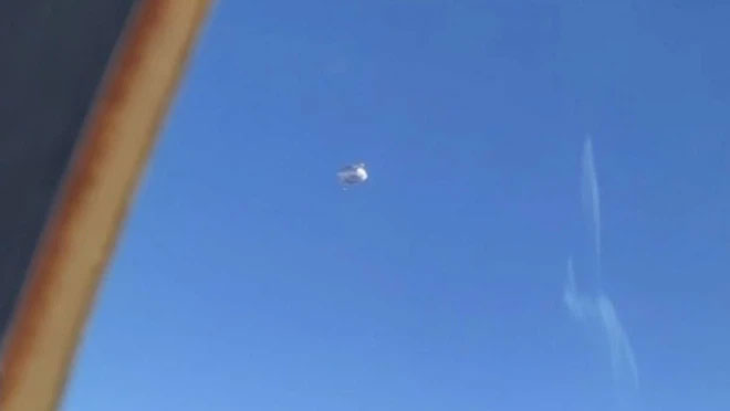 Bộ quốc phòng Mỹ thừa nhận UFO bí ẩn hình kim tự tháp đã 
