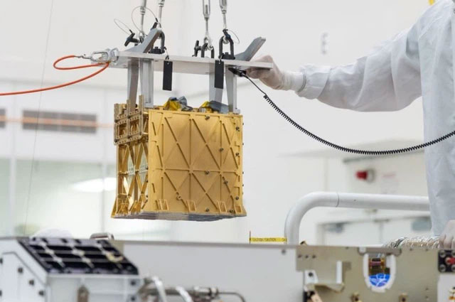 Tàu thám hiểm của NASA lần đầu tiên tạo ra oxy trên sao Hỏa
