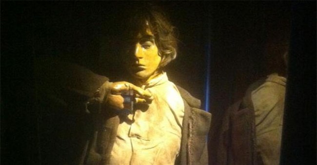 Bí ẩn xác ướp còn tươi nguyên như đang ngủ sau hơn 40 năm