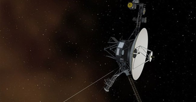 Tàu du hành vũ trụ phát hiện “tiếng ồn dai dẳng” ngoài Hệ Mặt trời