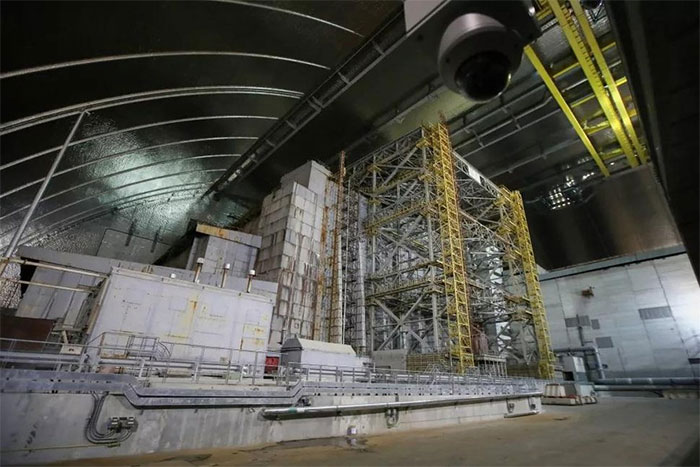 Nhà máy hạt nhân Chernobyl lại cháy âm ỉ và có thể phát nổ