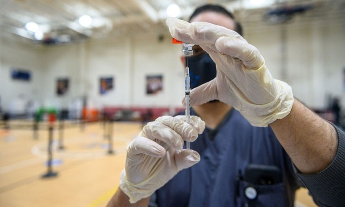 Vaccine hạt nano hiệu quả với nhiều biến chủng nCoV