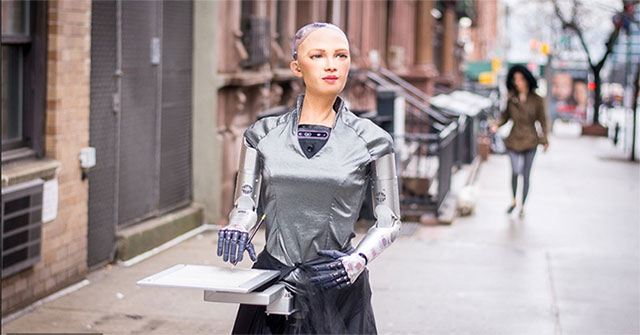 Robot đầu tiên có quyền công dân từng nói "hủy diệt loài người" sắp có thêm "em"