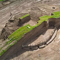 Đào đường, phát hiện "đài thiên văn" 5.500 tuổi bao vây loạt mộ cổ