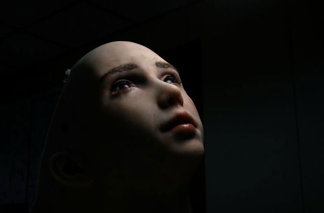 Ra mắt robot y tá mới, là 