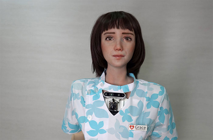 Ra mắt robot y tá mới, là 