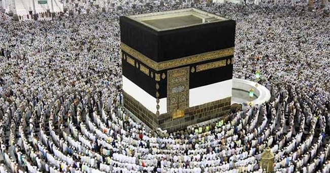 Bí ẩn hắc thạch - Hòn đá thiêng nổi tiếng nhất thế giới