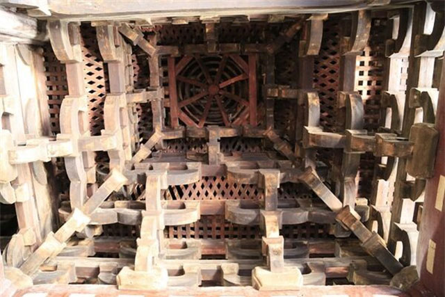 Công trình nghìn tuổi sánh ngang Tử Cấm Thành: Dựng không cần đinh, gỗ không có mọt