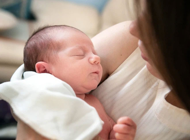 Top 10 sự thật đáng kinh ngạc về trẻ sơ sinh