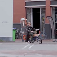 Sinh viên Hà Lan chế tạo xe máy chạy bằng khí methane
