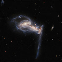 Khoảnh khắc kinh hoàng: 3 thiên hà nuốt nhau, tạo "siêu quái vật"