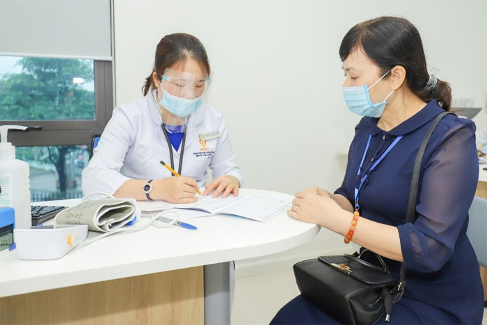 Những câu hỏi trước khi tiêm vaccine Covid-19 thường gặp nhất