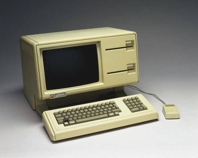  Kể cả Apple trong những năm 1980 cũng phải theo trào lưu màu be. 