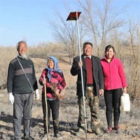 Người đàn ông suốt 20 năm "chiến đấu" với sa mạc Gobi