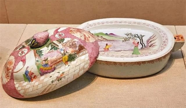 Bức họa trong Bảo tàng Cố Cung về thời Bắc Tống: Có cả... shipper?