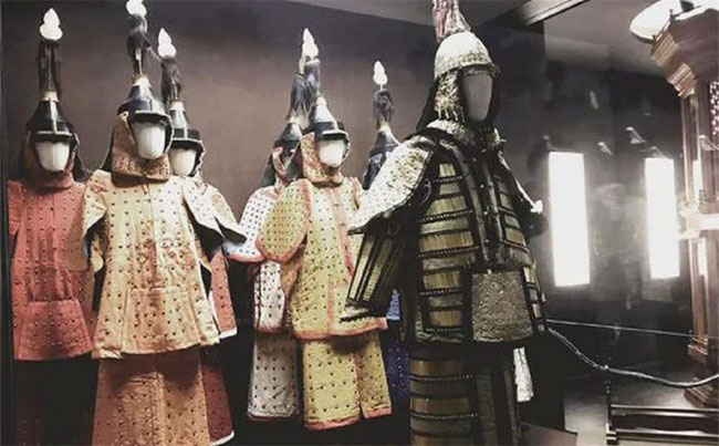  Áo giáp của chiến binh thời xưa. 