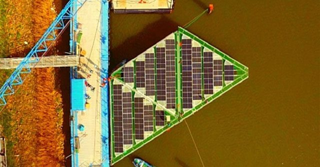 Bộ pin mặt trời nổi 555MW có thể chịu gió bão