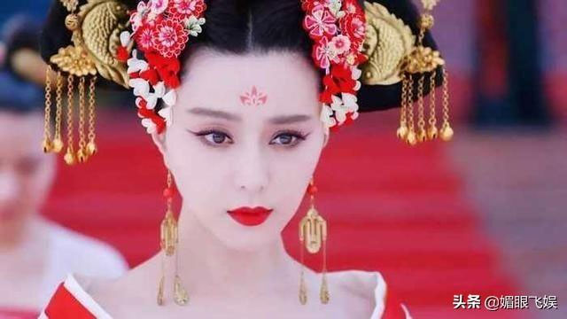 Bị chế giễu, Võ Tắc Thiên khiến tất cả những người phản đối phải im miệng chỉ bằng duy nhất một chữ