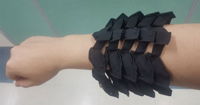 Loại pin mới có thể uốn và co giãn như rắn