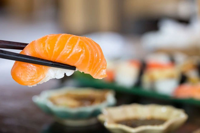 Loài ký sinh trùng kỳ lạ có ngoại hình giống hệt miếng sushi