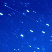 Thiên thể ‘lai’ kỳ lạ có vệt đuôi dài 724.000 km