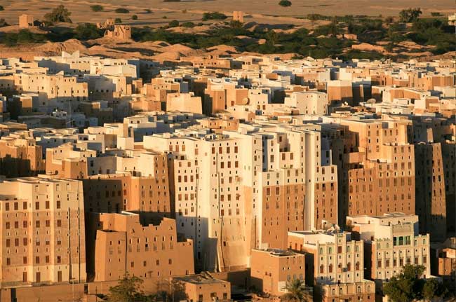 Khám phá những tòa nhà chọc trời bằng bùn giữa lòng Yemen