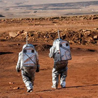 Vào miệng núi lửa Israel để mô phỏng sự sống trên sao Hỏa