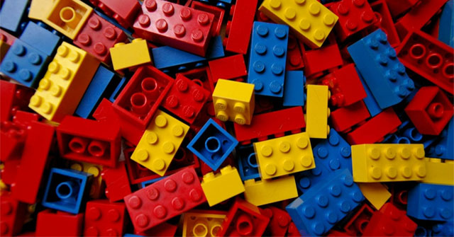 gạch nhựa lego