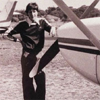 Cái chết kỳ lạ của Frederick Valentich do bị UFO "bắt cóc" hay dàn dựng?