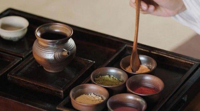 Tại sao trong lăng mộ Tần Thủy Hoàng lại có Ngũ thạch tán?