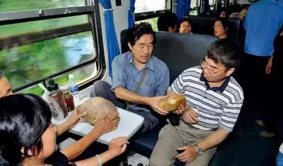 Vì sao dân Trung Quốc đổ xô săn 