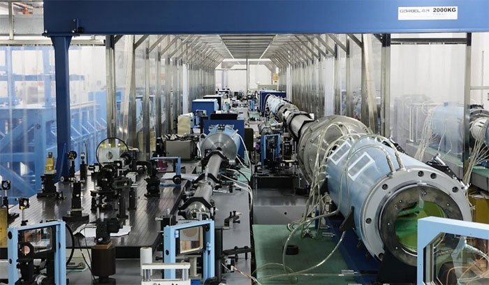 Rót 1 tỷ NDT, Trung Quốc 