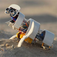 Các nhà khoa học phát triển robot tự động gieo hạt trên sa mạc