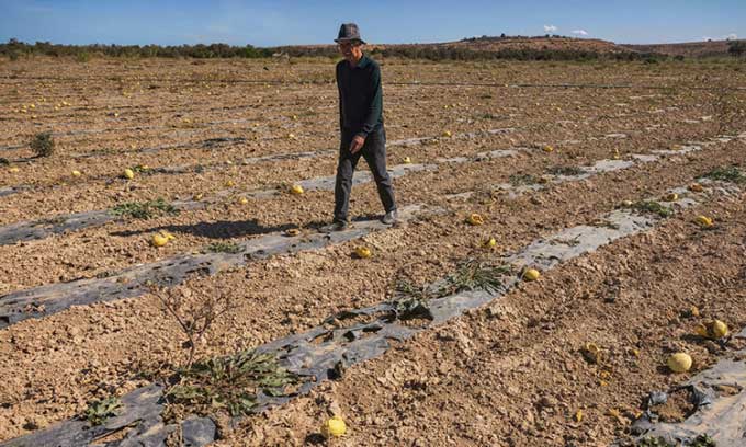 Sông lớn ở Morocco lần đầu ngừng chảy ra biển