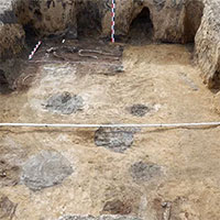 Kho châu báu kỳ lạ nhất thế giới trong mộ cổ 2.400 năm ở Nga