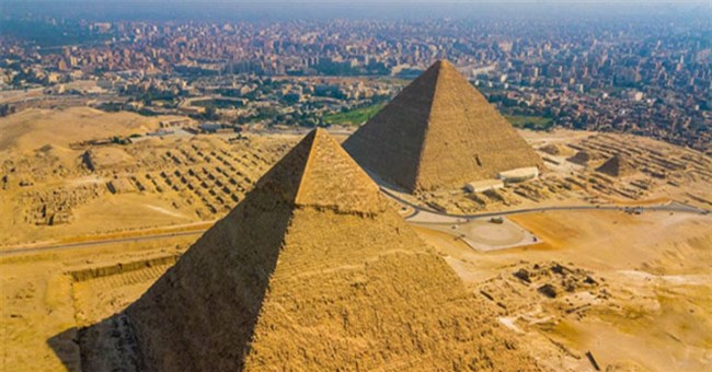 Tại sao các pharaoh Ai Cập ngừng xây kim tự tháp?