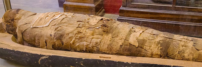 Vải liệm xác ướp Ai Cập làm từ Amiăng.