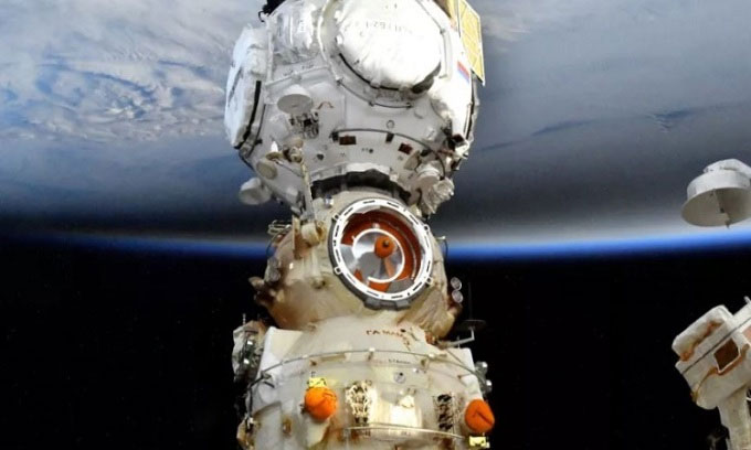 Nhật thực duy nhất trong năm nhìn từ trạm ISS