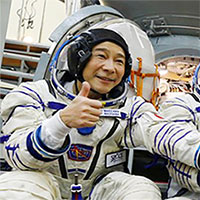 "Giấc mơ bay vào vũ trụ đã thành hiện thực" của tỷ phú Nhật Bản