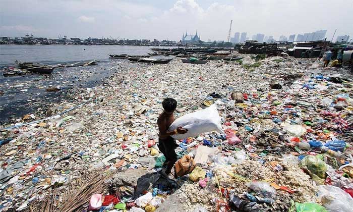Rác thải nhựa di chuyển vòng quanh Trái đất như thế nào?