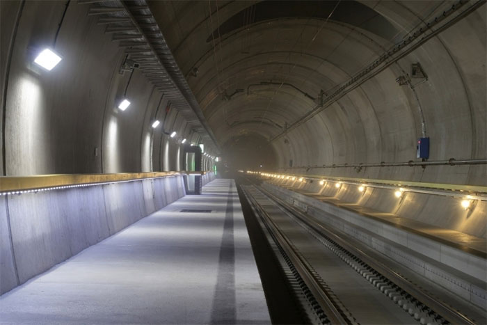Gotthard Base Iron Tunnel