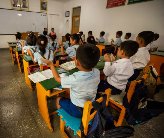  Học sinh tại một trường tiểu học ngoại ô Bình Nhưỡng. 
