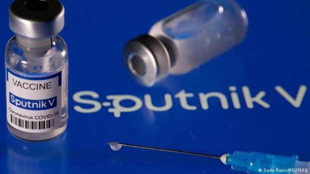 Tổng thống Nga tuyên bố vaccine Sputnik-V hiệu quả chống lại chủng Omicron