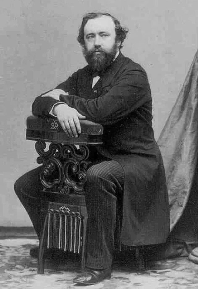Nhạc sĩ, nhạc công, kiêm nghệ nhân Adolphe Sax.