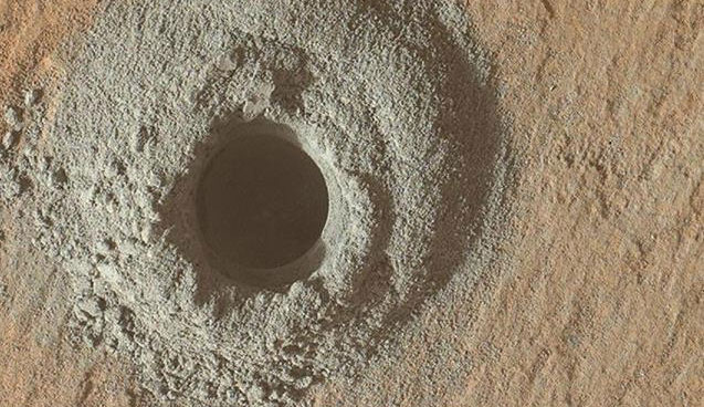 Đục lỗ sao Hỏa, NASA tìm được dấu vết sự sống ngoài hành tinh?