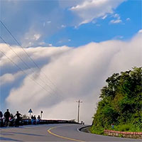 Xuất hiện "thác mây" tại Việt Nam khiến nhiều người ngỡ ngàng: Không ngờ có nơi đẹp đến vậy!