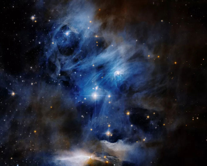  Đám mây Chamaeleon 1 chụp bởi kính Hubble. 