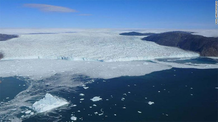 Băng ở Greenland tan từ dưới lên trên, nhanh chưa từng có
