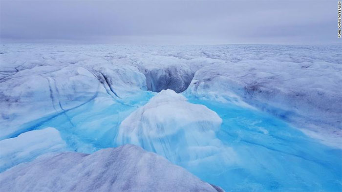 Băng ở Greenland tan từ dưới lên trên, nhanh chưa từng có